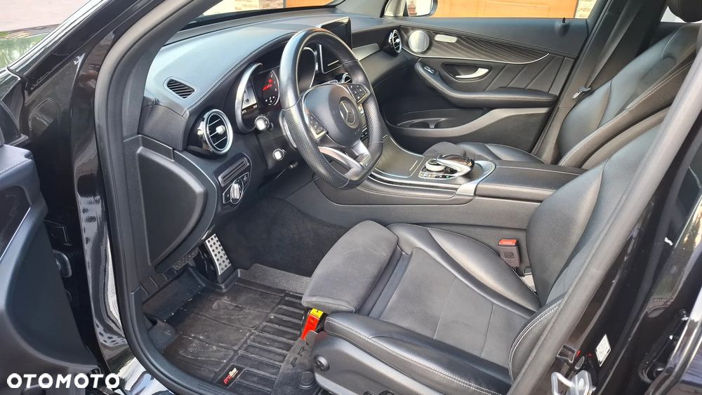Mercedes-Benz GLC 250 4Matic 9G-TRONIC Exclusive - 13