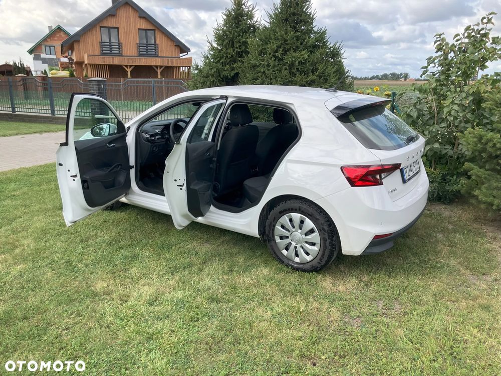 Skoda Fabia 1.0 TSI Ambition - 10
