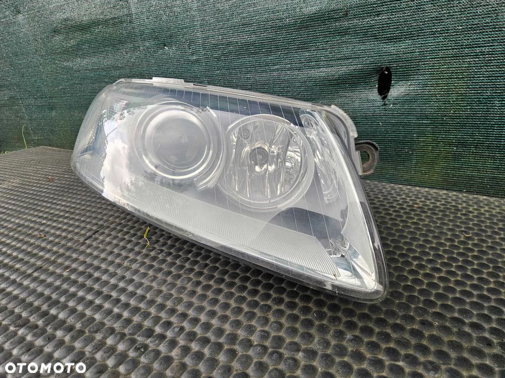 Reflektor Lampa Przetwornica Xenon Przód Przednia PRAWA Europa Audi A6 C6 - 6