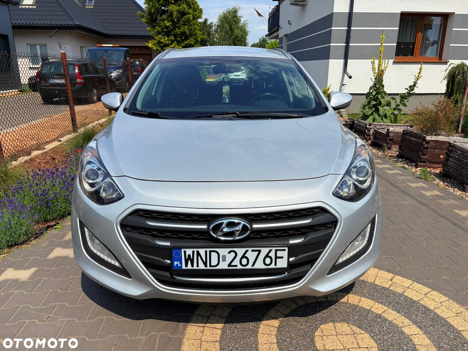 Hyundai i30 1.6 Classic + - 28