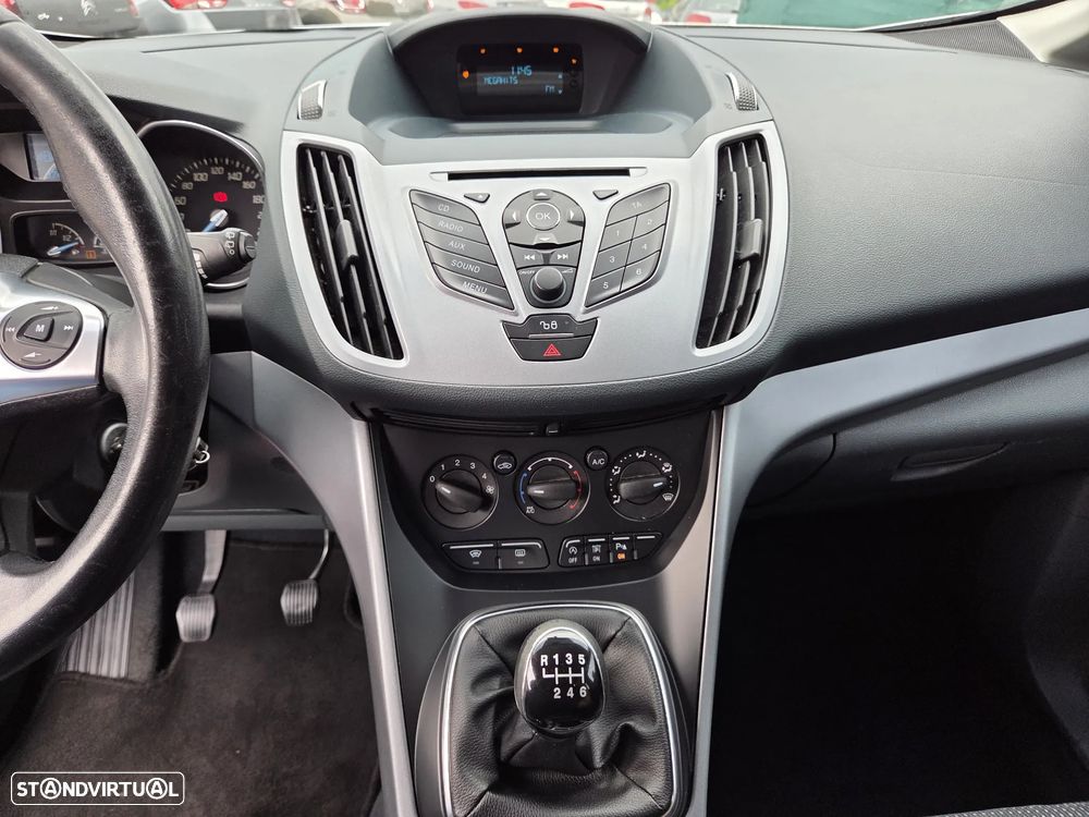 Ford Grand C-Max 1.0 EcoBoost S&S Ambiente - 17