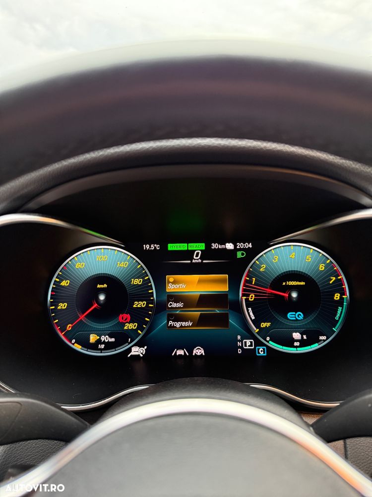 Mercedes-Benz C 300 e T 9G-TRONIC AMG Line - 13