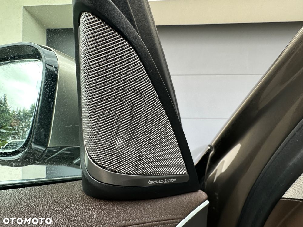 BMW Seria 5 520d Luxury Line - 22
