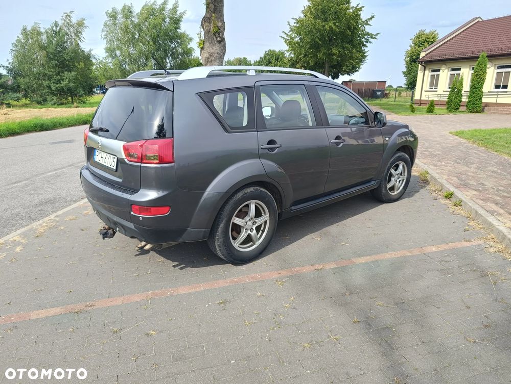 Peugeot 4007 - 4