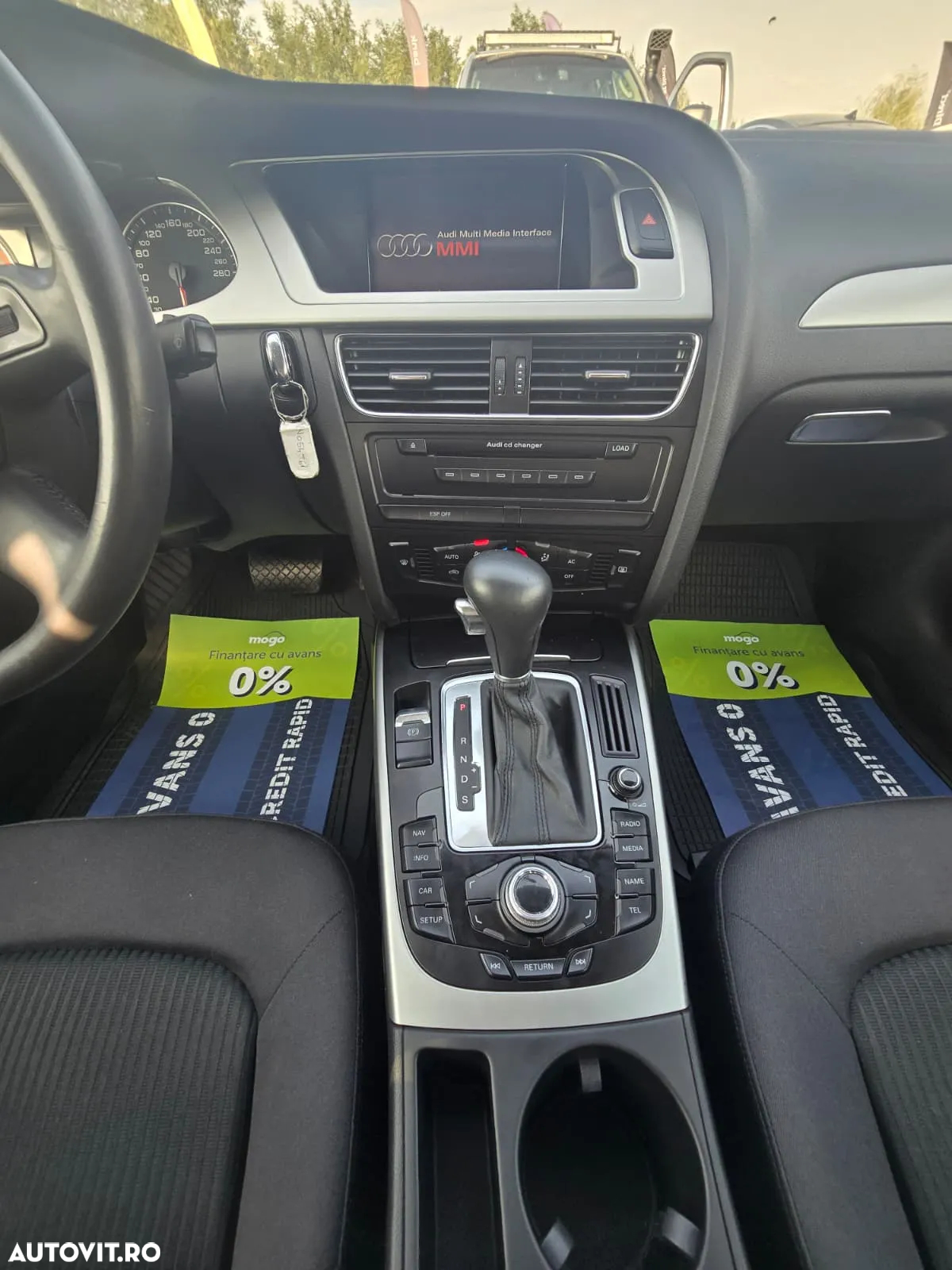Audi A4 2.0 TDI DPF multitronic Attraction - 12