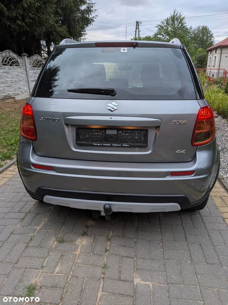 Suzuki SX4 1.6 VVT 4x4 Comfort - 10