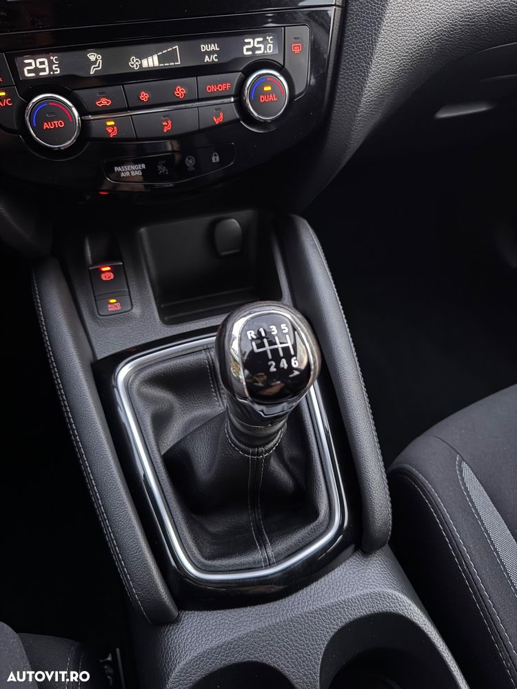 Nissan Qashqai 1.5 DCI TEKNA - 34