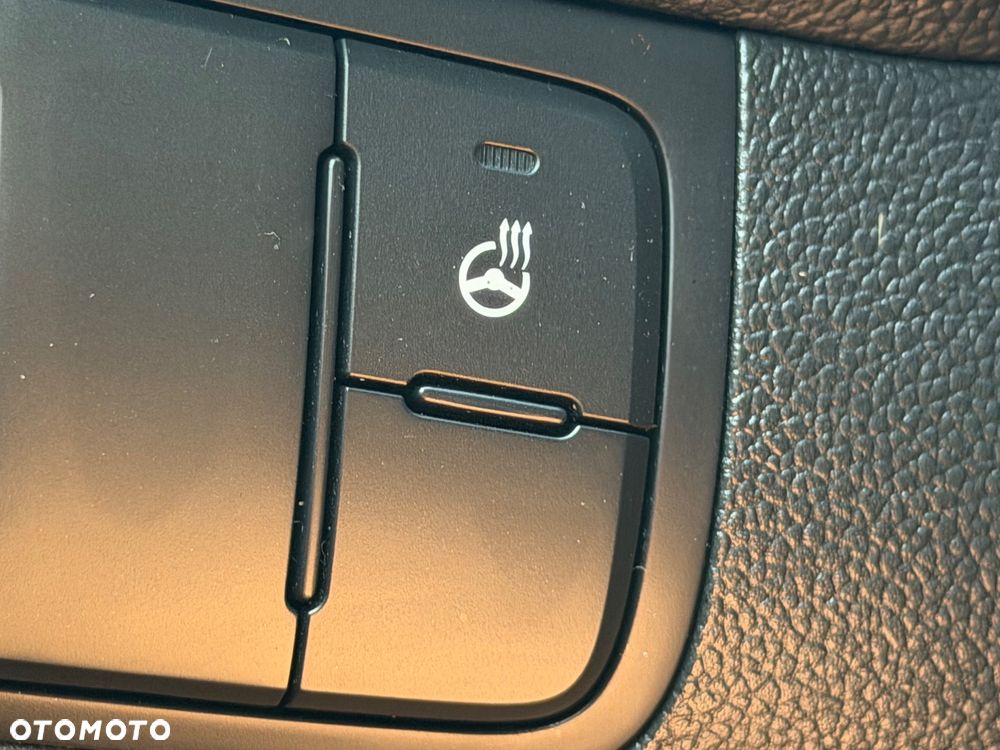 Kia Ceed 1.6 GDI Platinum Edition - 17