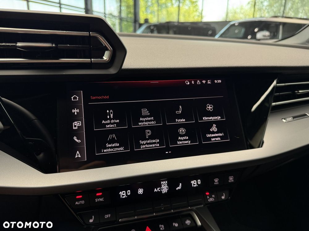 Audi A3 Limousine 30 TFSI mHEV Advanced S tronic - 32