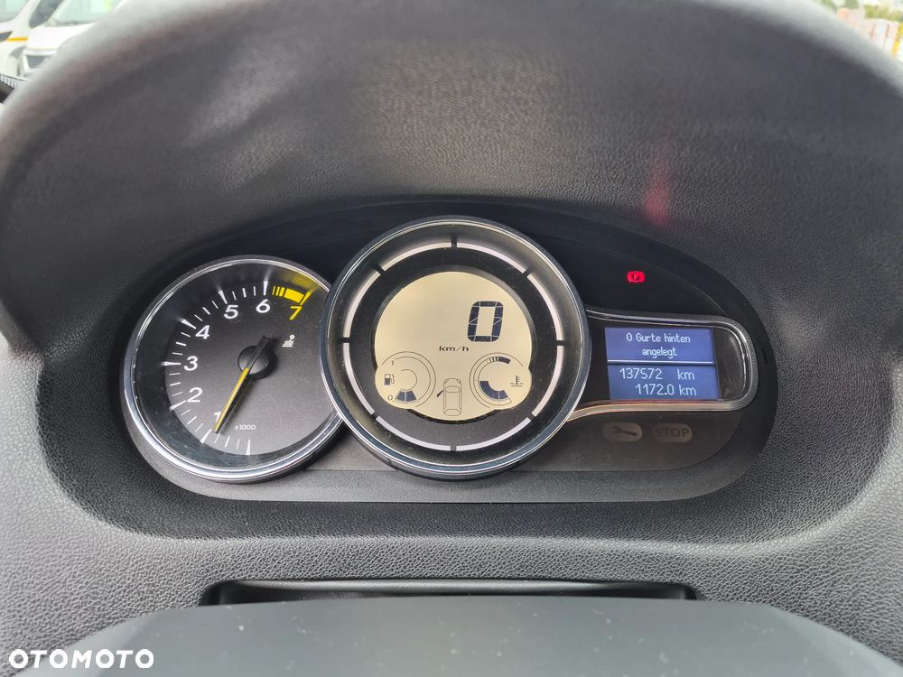 Renault Megane - 7