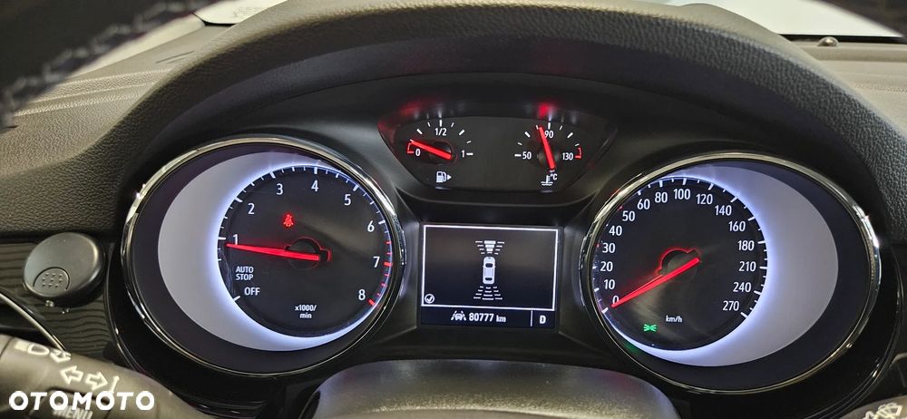 Opel Astra 1.4 T Elegance S&S - 11