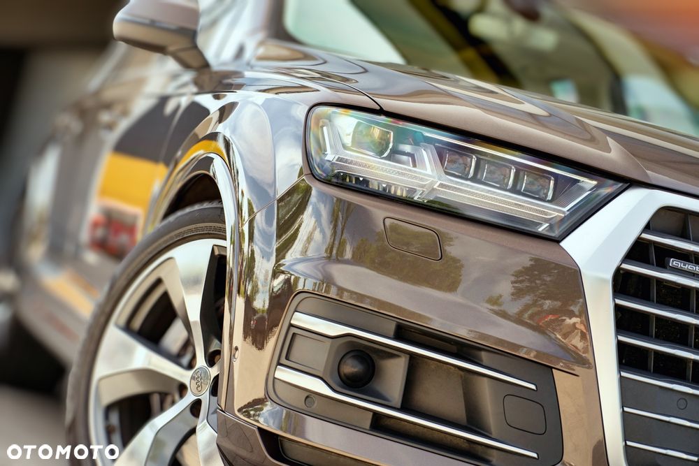Audi Q7 - 2