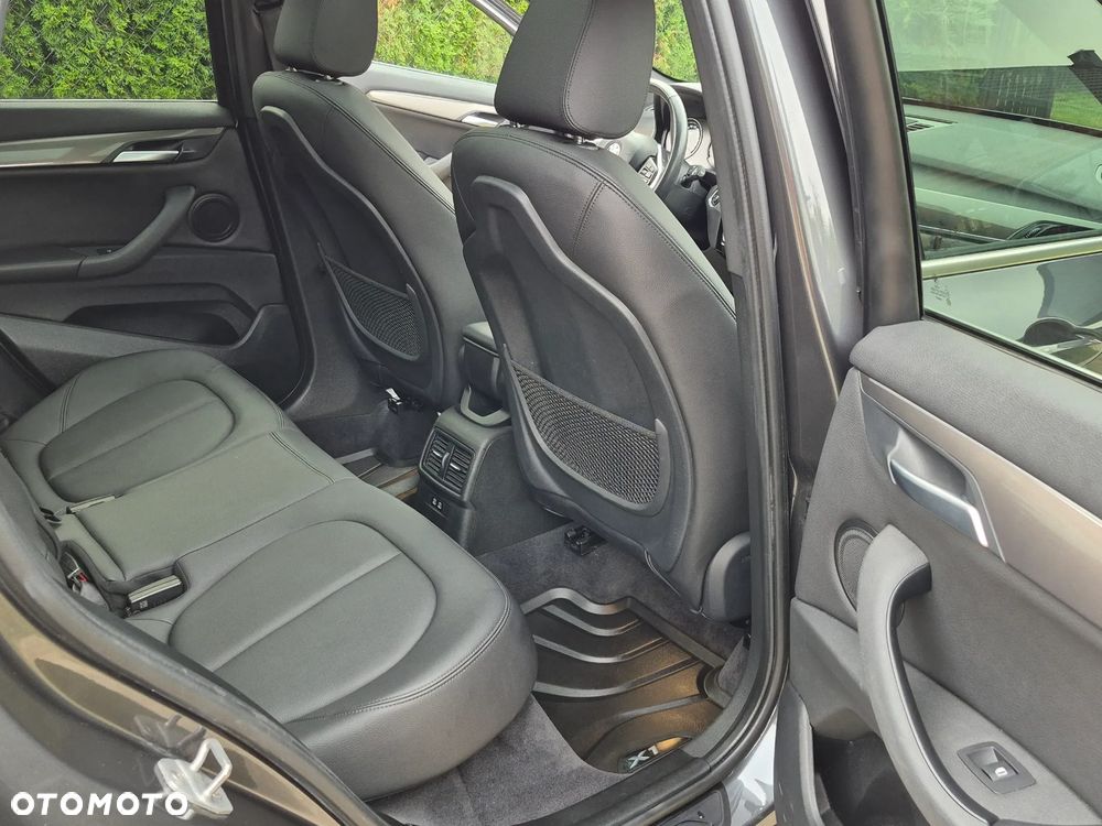 BMW X1 - 19