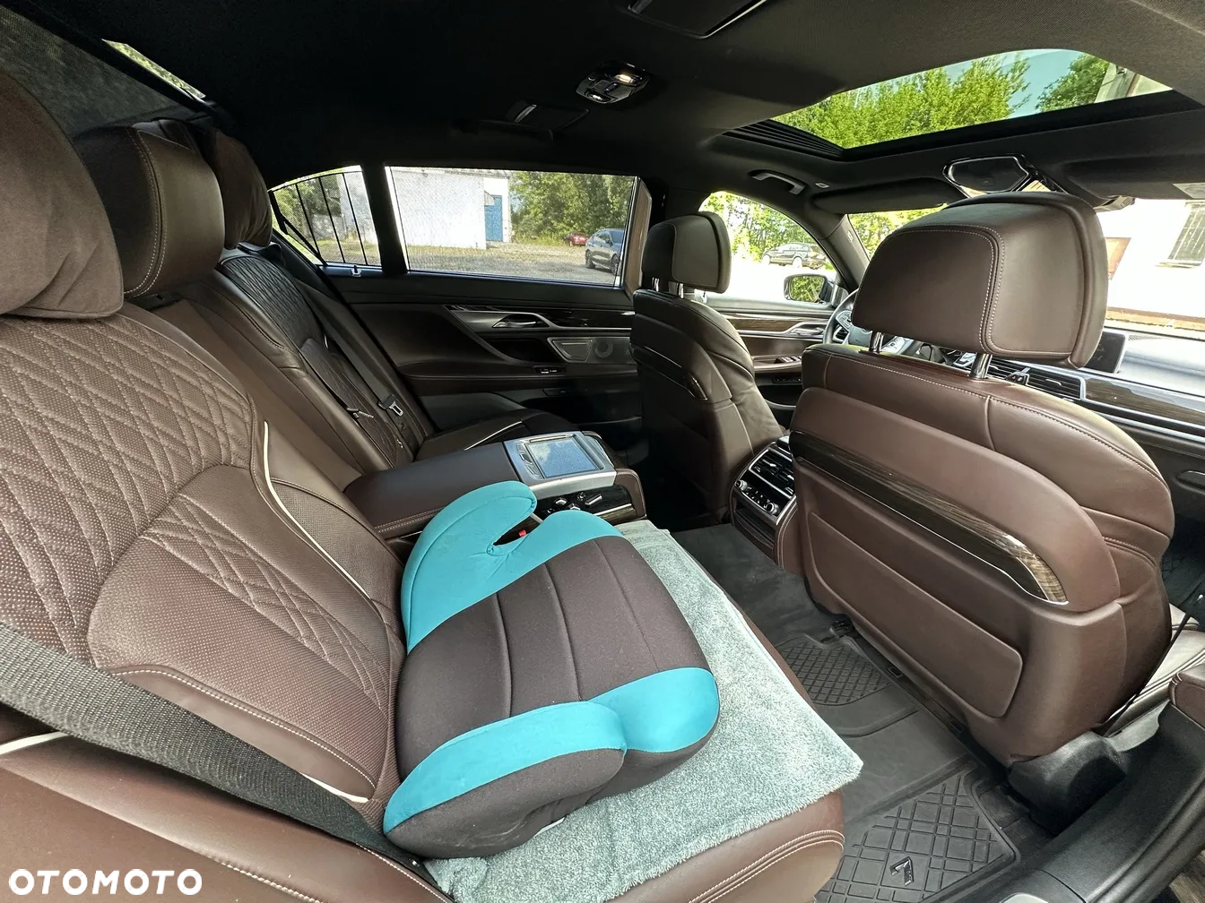 BMW Seria 7 740Le xDrive iPerformance - 25