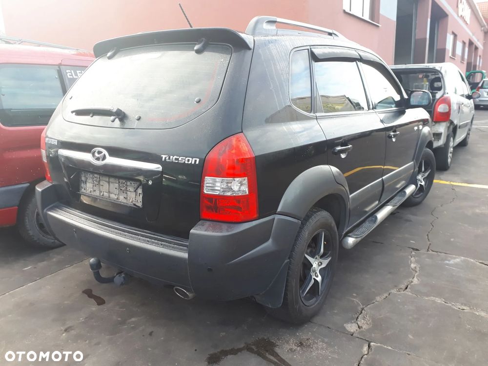 HYUNDAI TUCSON 04-09 PODSZYBIE PLASTIKOWE EB - 9
