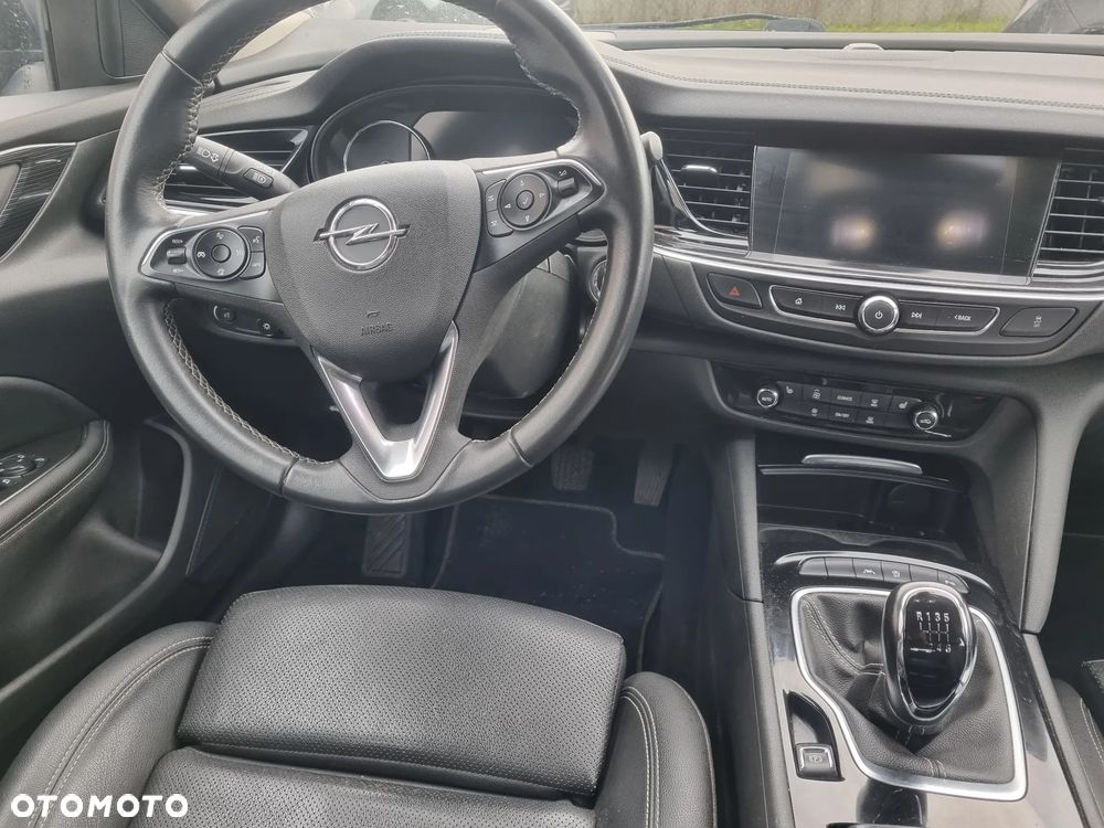Opel Insignia - 4
