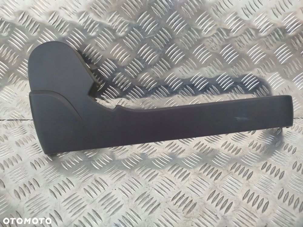 OSŁONA PRAWA FOTELA RECARO SCANIA NTG - 1