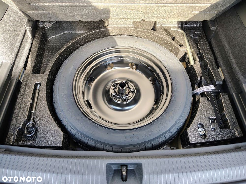 Volkswagen Tiguan - 8