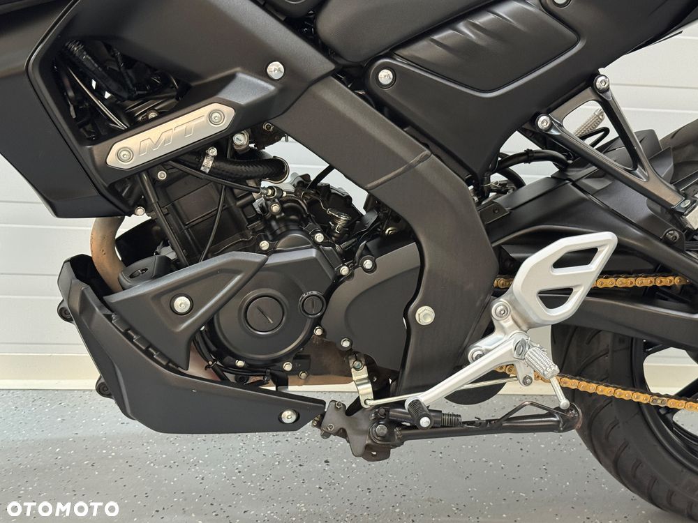 Yamaha MT - 18