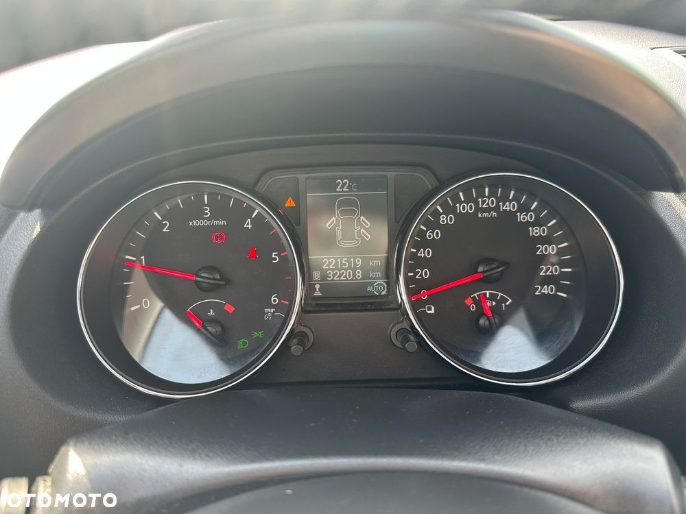 Nissan Qashqai 1.6 DCi Tekna EU6 - 11