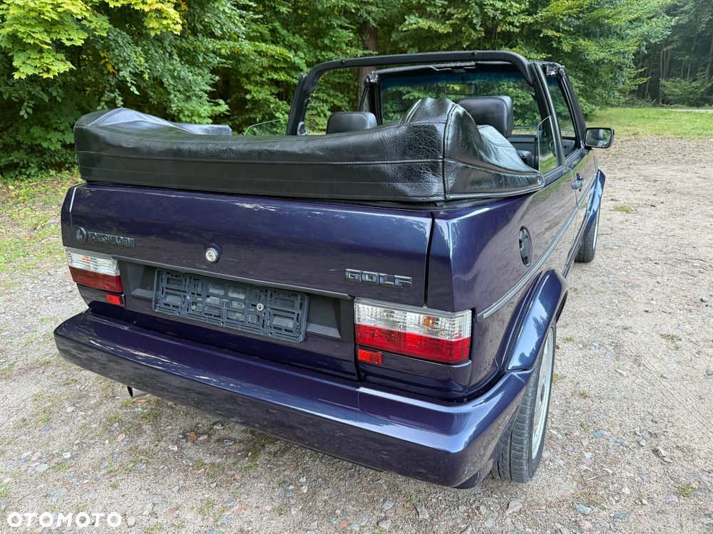 Volkswagen Golf - 26