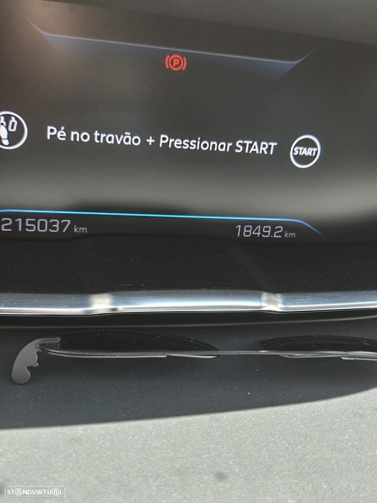Peugeot 3008 BlueHDi 130 Stop & Start EAT8 Allure - 5