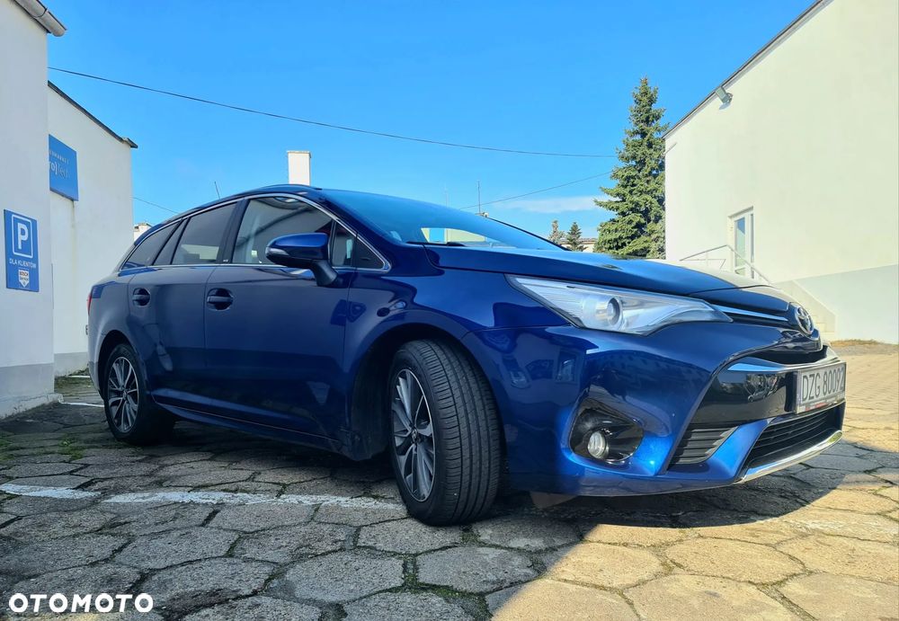Toyota Avensis 2.0 D-4D Prestige