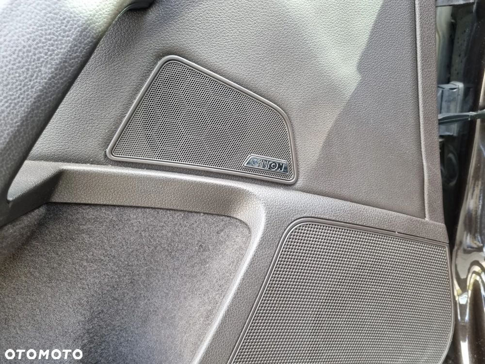 Skoda Superb 2.0 TDI L&K DSG - 28