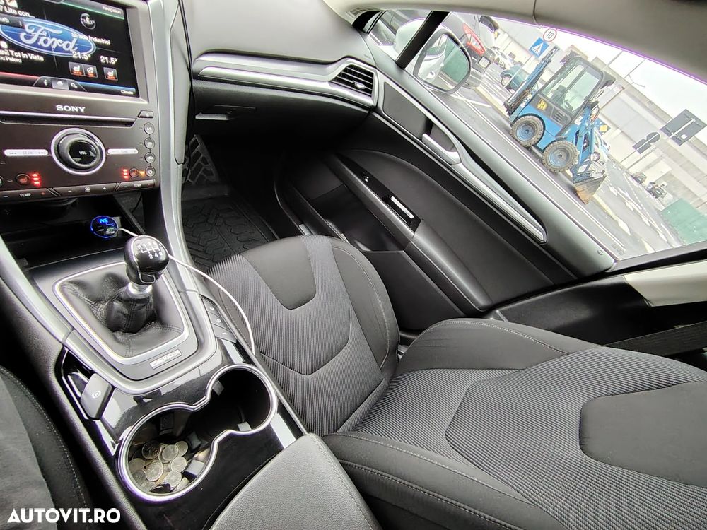 Ford Mondeo 2.0 TDCI Titanium - 13