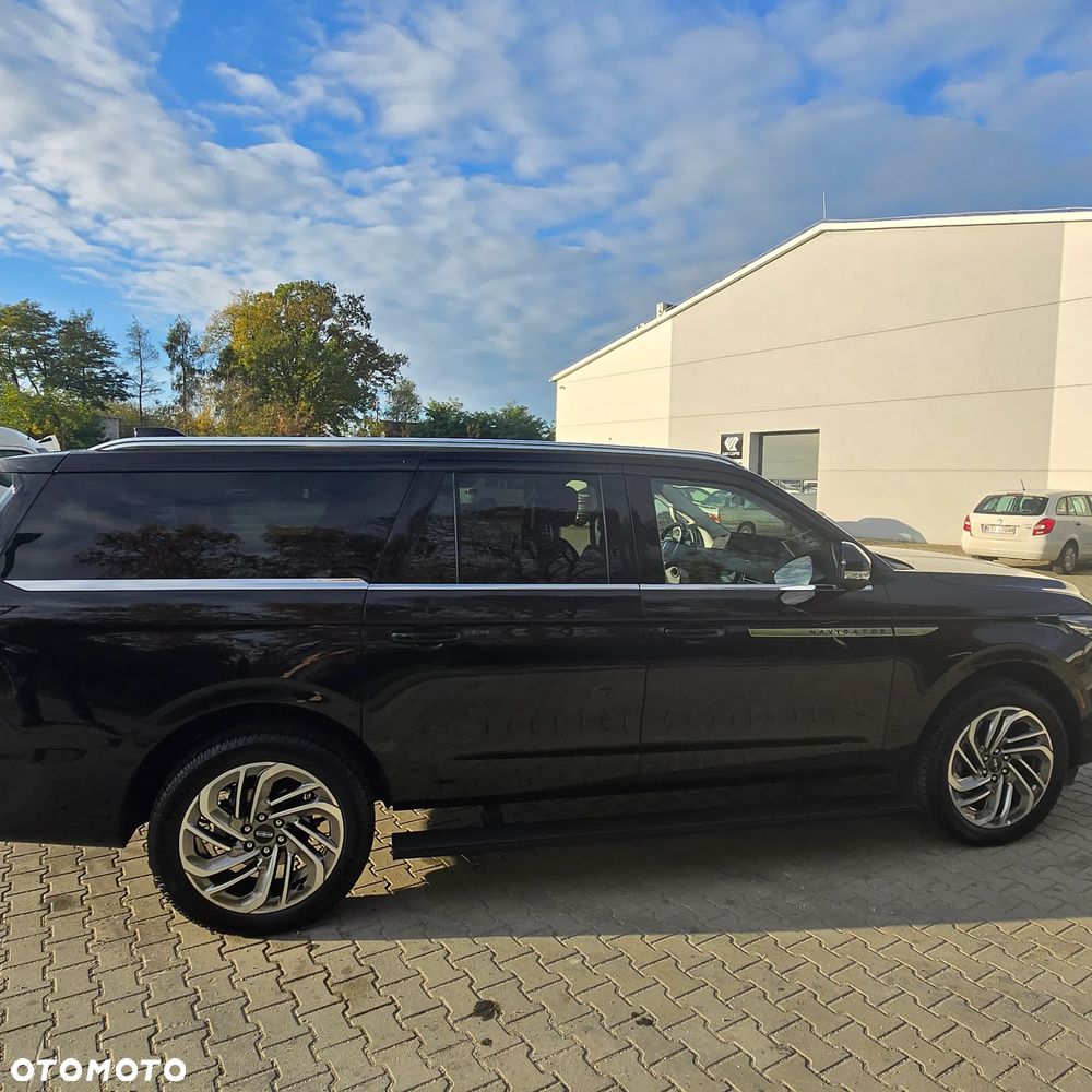Lincoln Navigator - 15