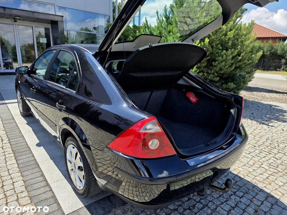 Ford Mondeo 2.0 TDCi Trend - 19