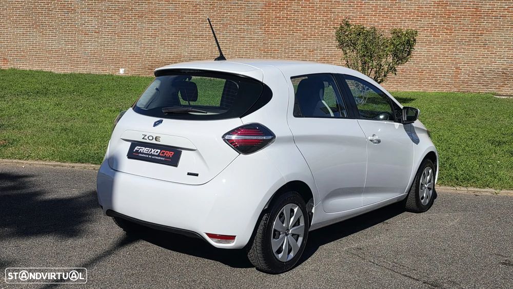 Renault Zoe (c/ Bateria) Limited 50 - 4