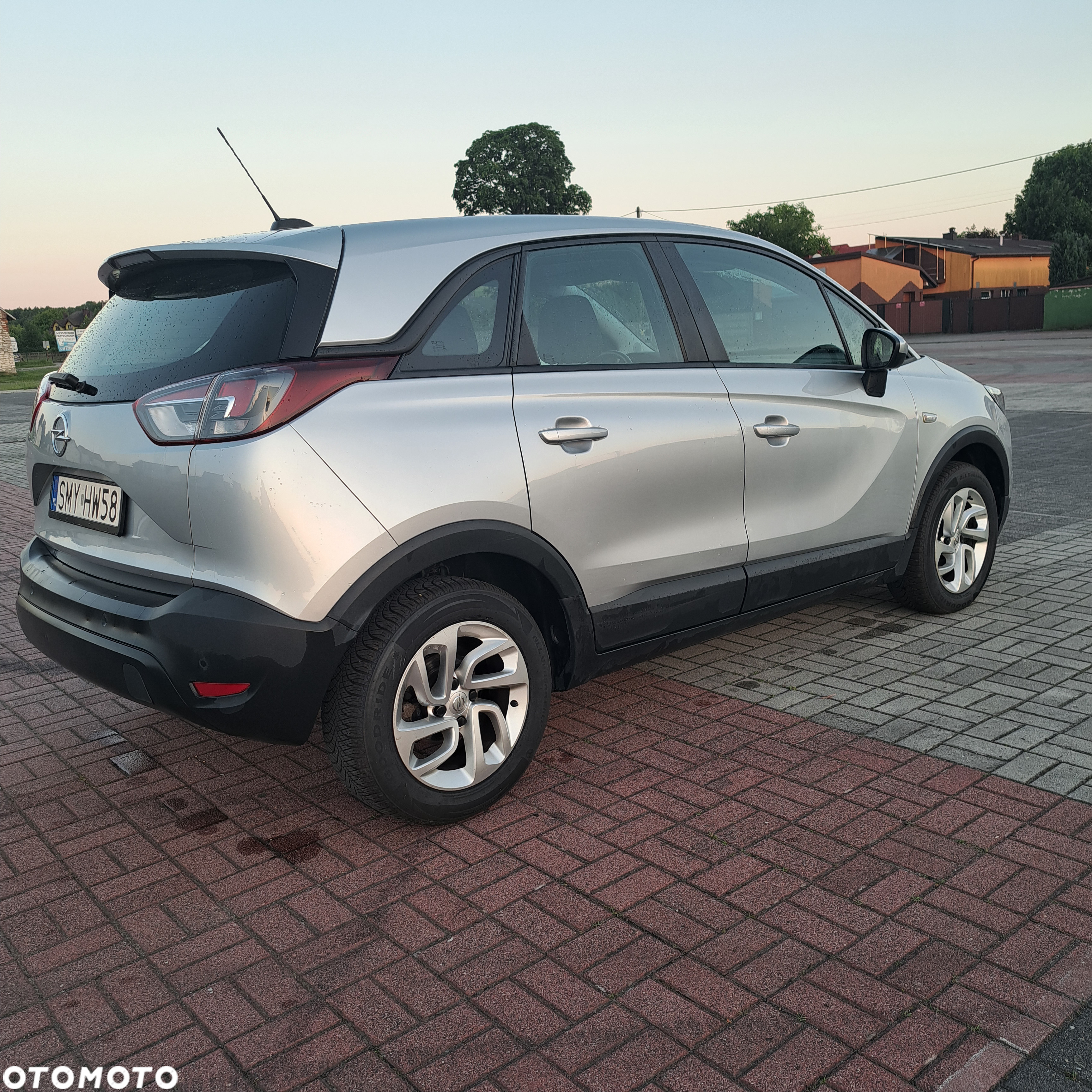 Opel Crossland X - 6