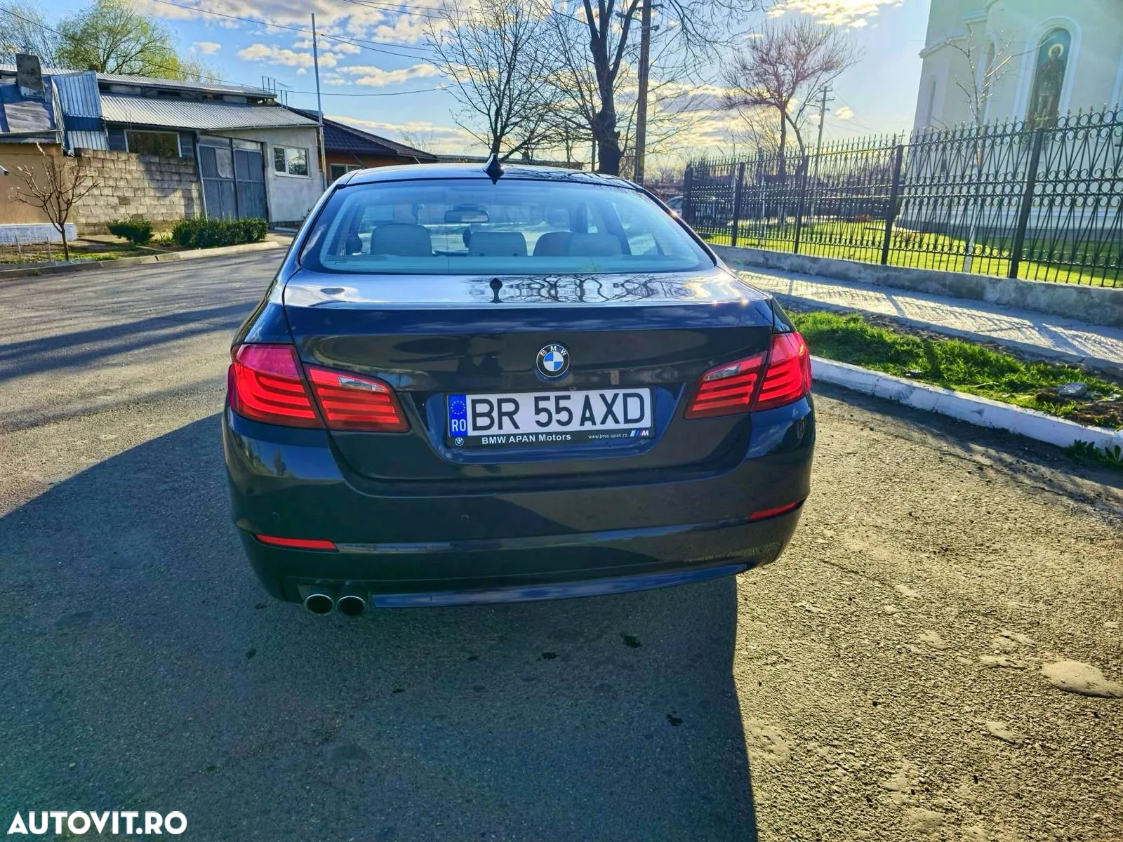 BMW Seria 5 530d xDrive - 3