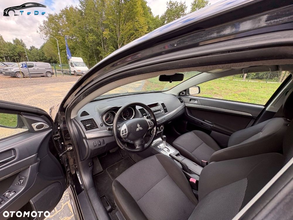 Mitsubishi Lancer 1.8 Clear Tec CVT Plus - 16