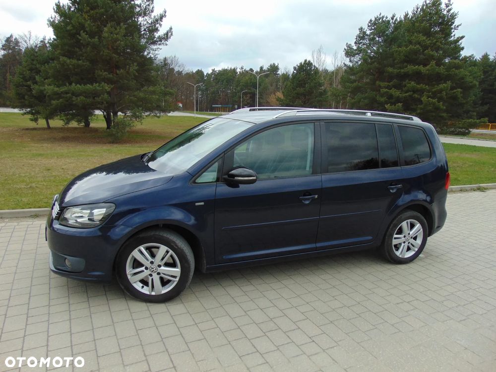 Volkswagen Touran 2.0 TDI DPF MATCH - 26