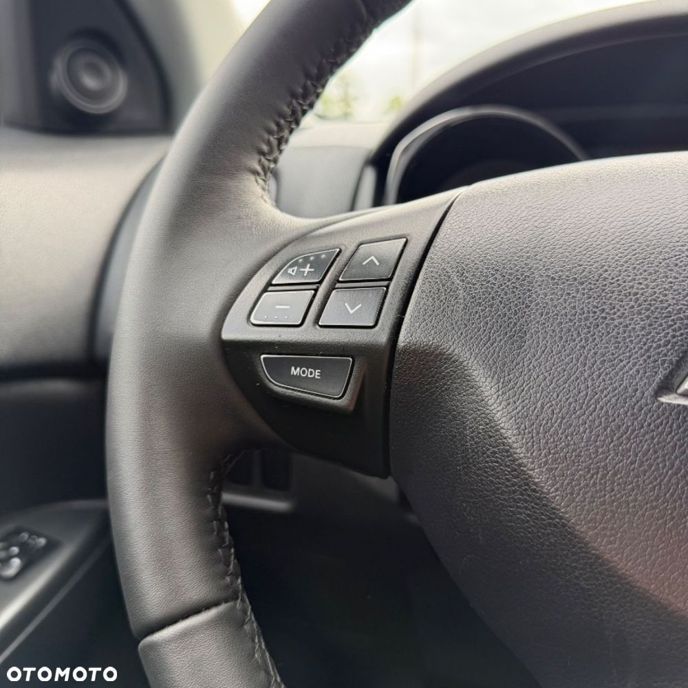 Mitsubishi ASX - 26