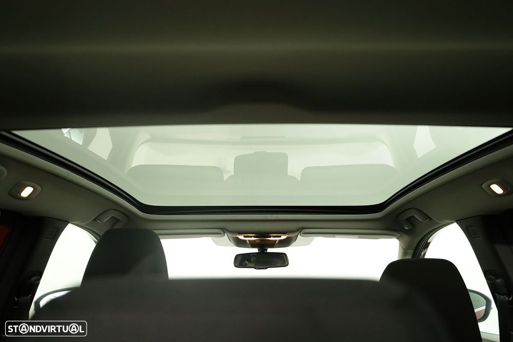 Nissan Qashqai 1.3 DIG-T N-Connecta LED Xtronic - 24