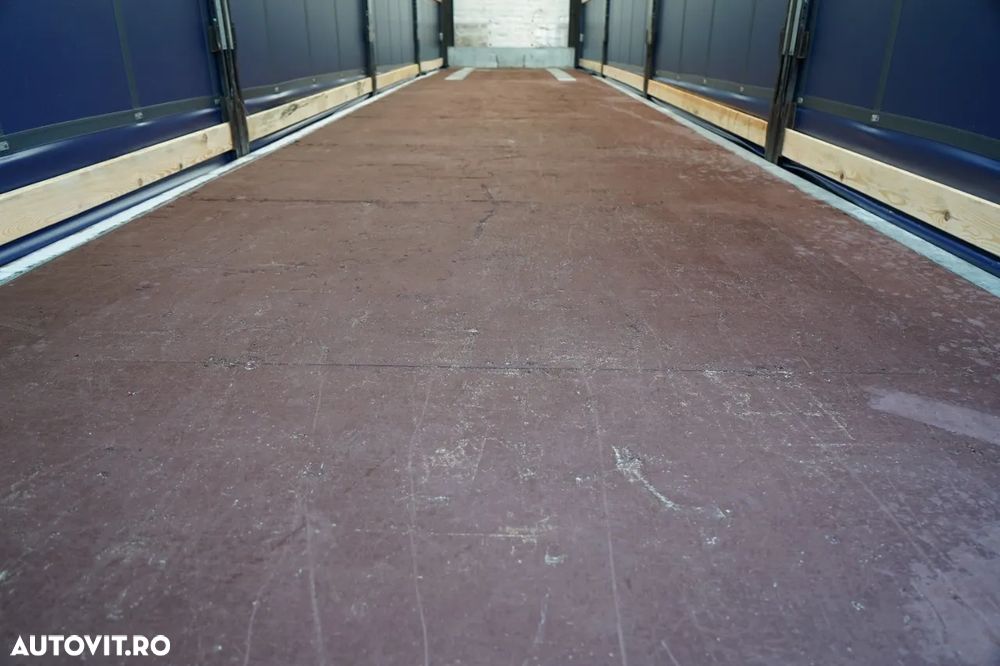 Schmitz Cargobull / CORTINĂ / VARIOS / LVT / 2 AXE / 2016 - 12
