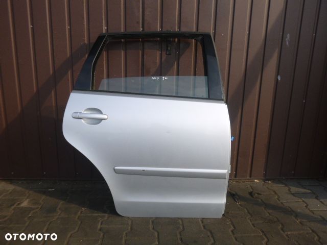 DRZWI PRAWY TYŁ PRAWE TYLNE VOLKSWAGEN POLO 9N KOMPLETNE 01- - 1
