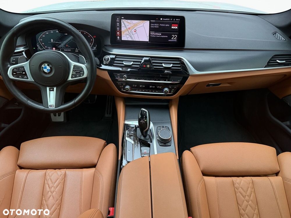 BMW Seria 5 530i xDrive mHEV M Sport sport - 7