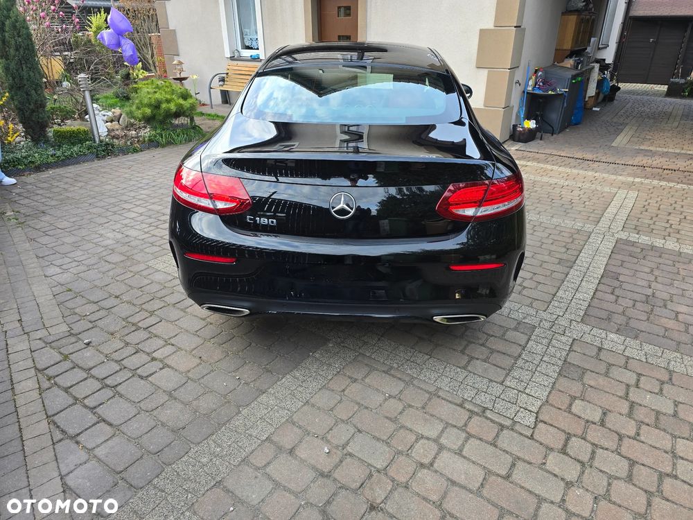 Mercedes-Benz Klasa C 180 7G-TRONIC - 2