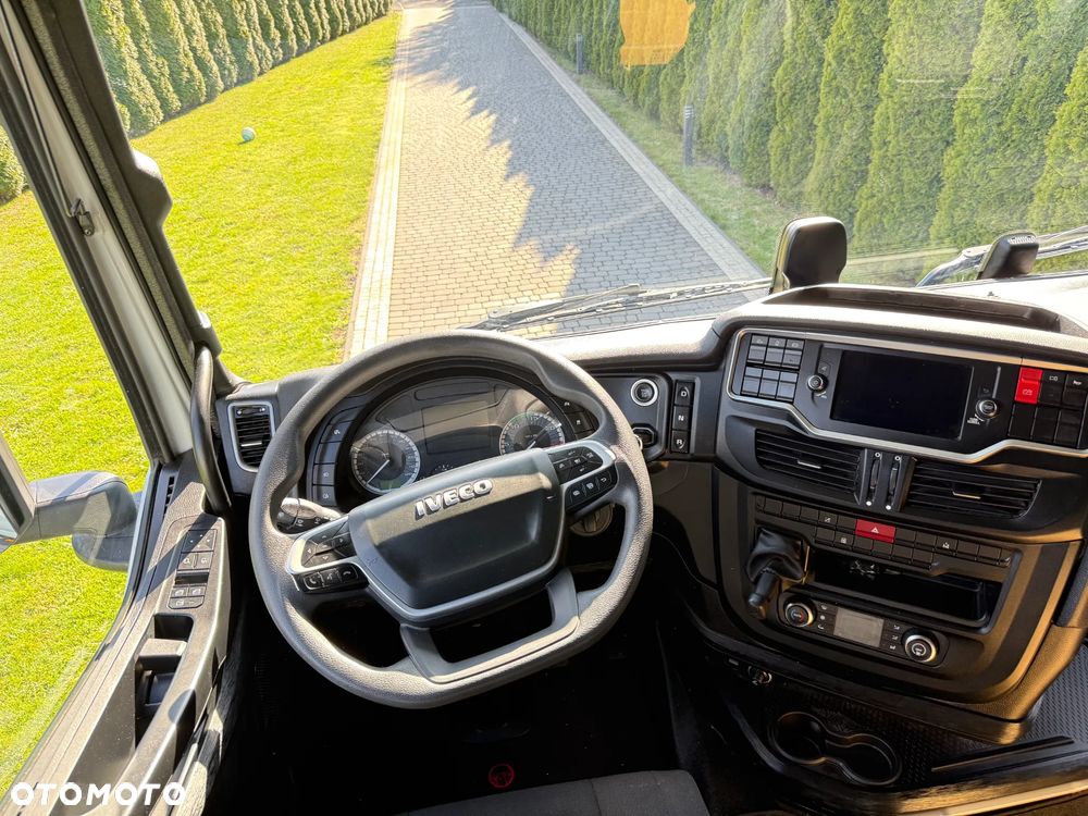 Iveco S-WAY 530 RETARDER - 14