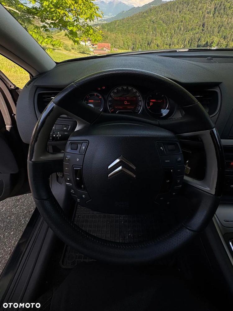 Citroën C5 HDi 165 FAP Confort - 16