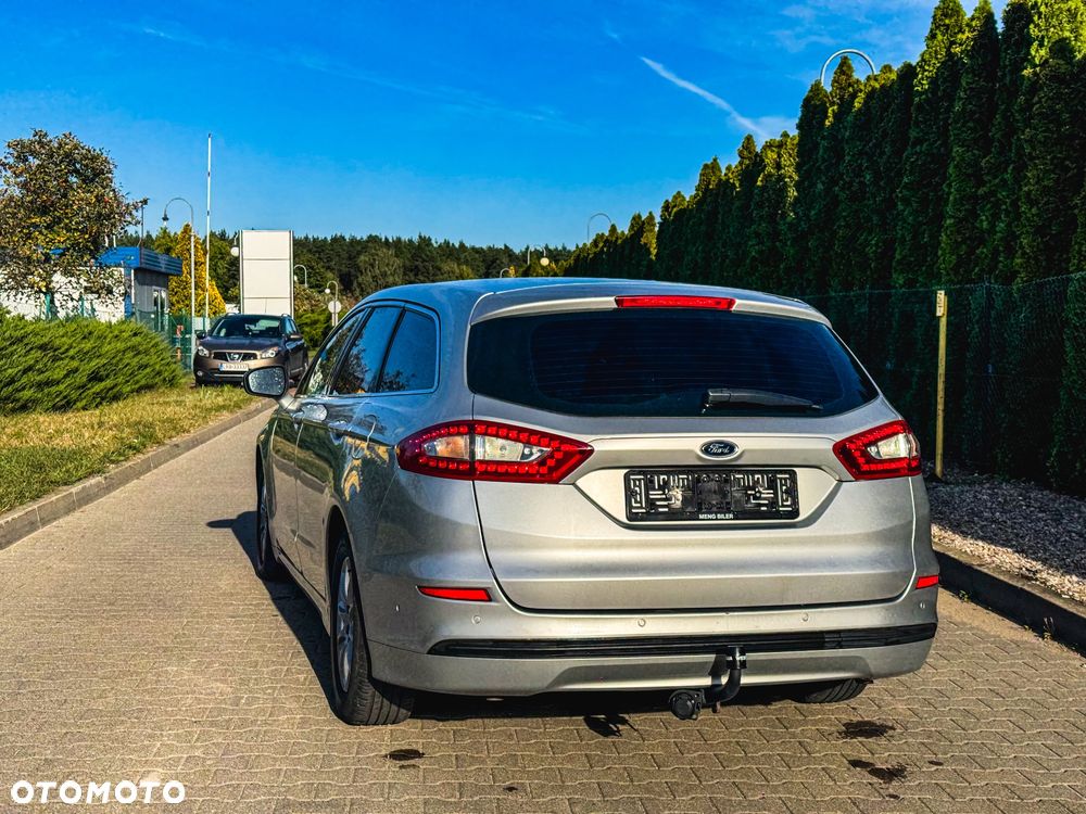 Ford Mondeo 2.0 TDCi Titanium PowerShift - 10