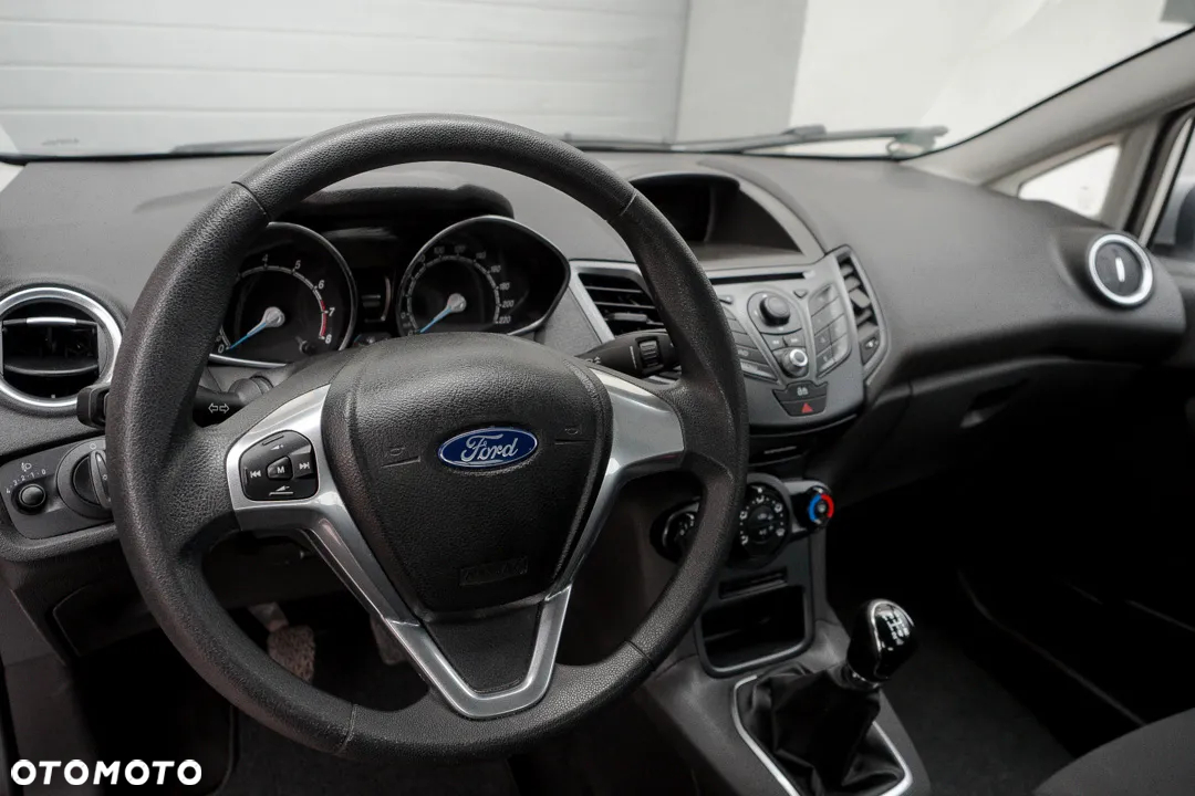 Ford Fiesta 1.25 Silver X - 17