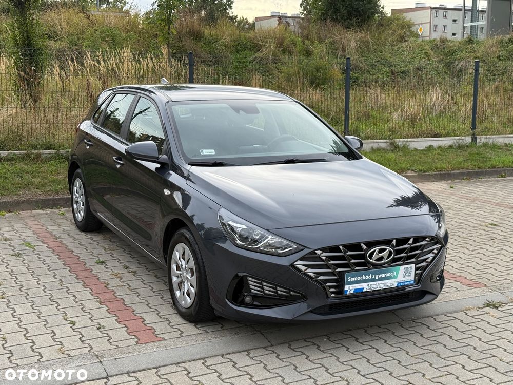 Hyundai i30 1.5 DPI Classic + - 34
