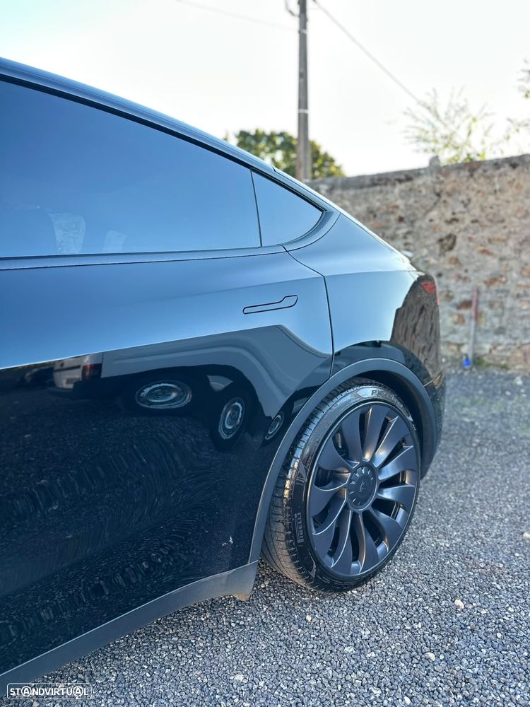 Tesla Model Y Performance Tração Integral - 9
