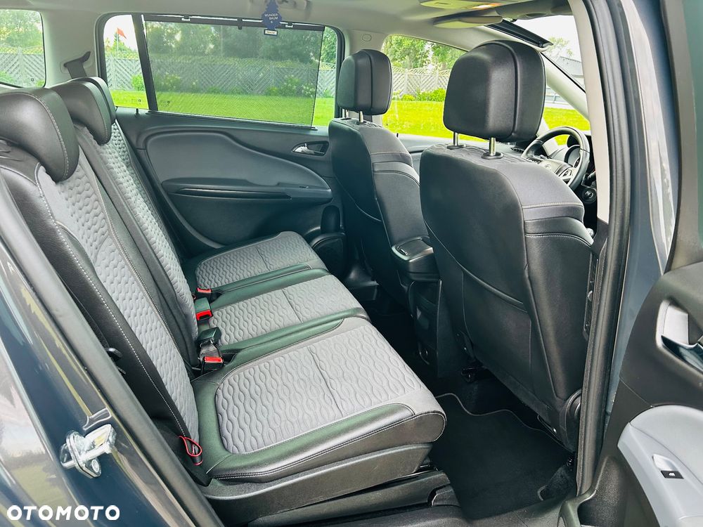 Opel Zafira 2.0 CDTI Cosmo - 19