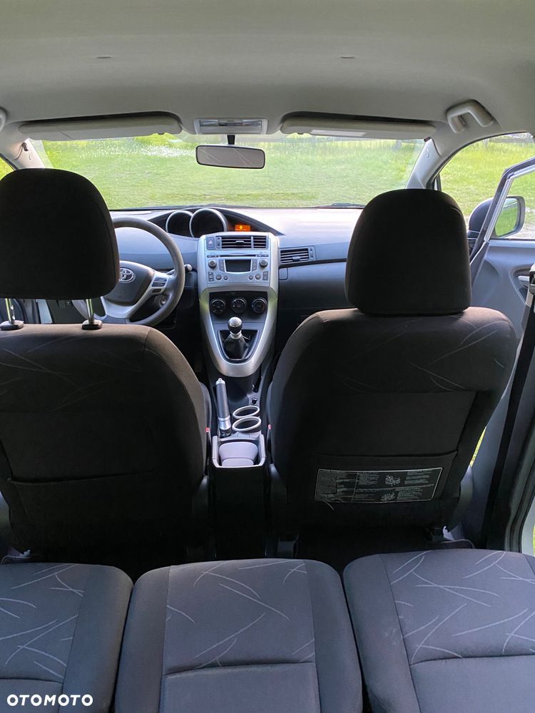 Toyota Verso 2.0 D-4D Luna - 29